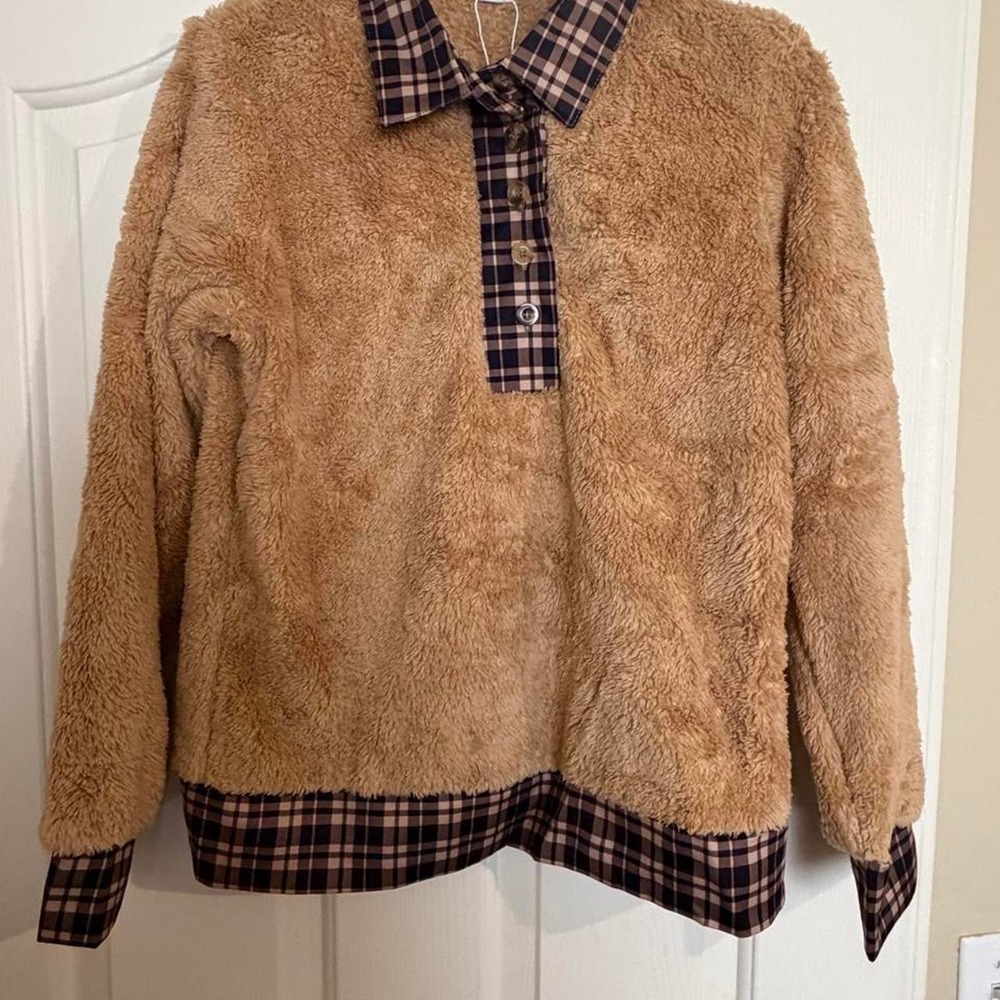 Women Tan Plaid Button Up Fleece Pullover Shirt Small Brown Cozy Soft NWT